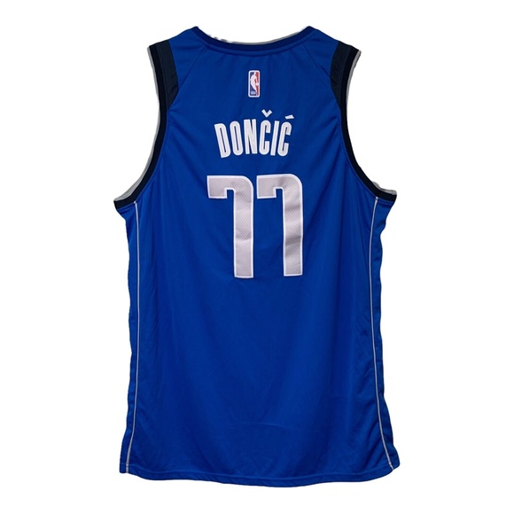 Nike LUKA DONCIC #77 Dallas Mavericks Swingman Jersey - Picture 2 of 9